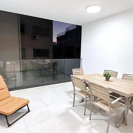 Luna Mare Apartament Limassol