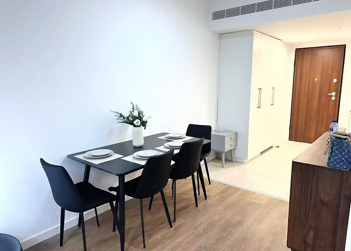 Luna Mare * Limassol